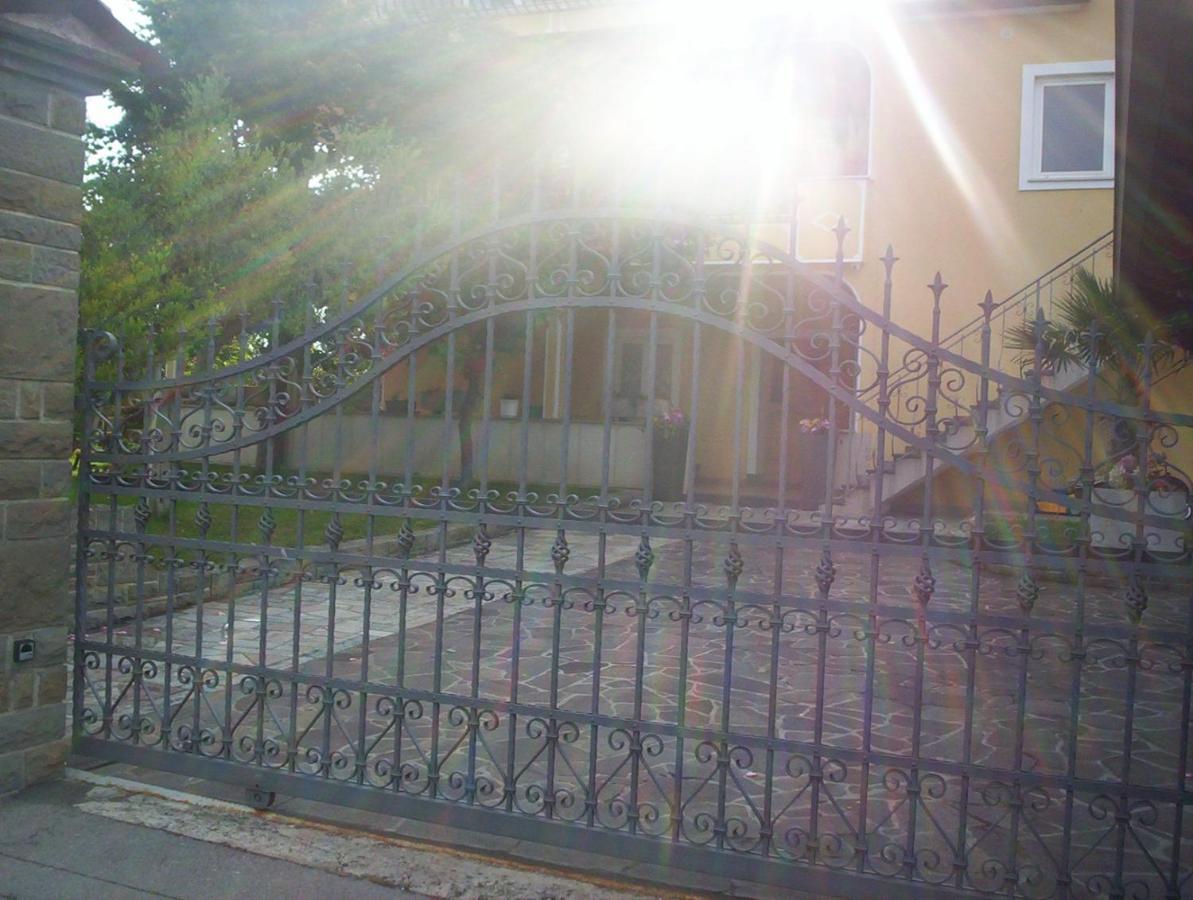 Apartmaji Neja Piran Exterior foto